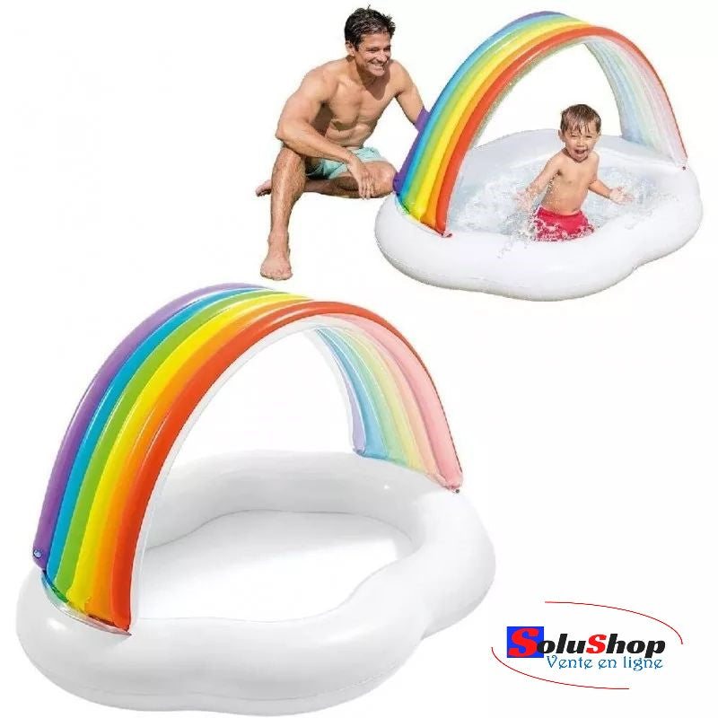 Détail de l'arche arc-en-ciel de la piscine gonflable enfant