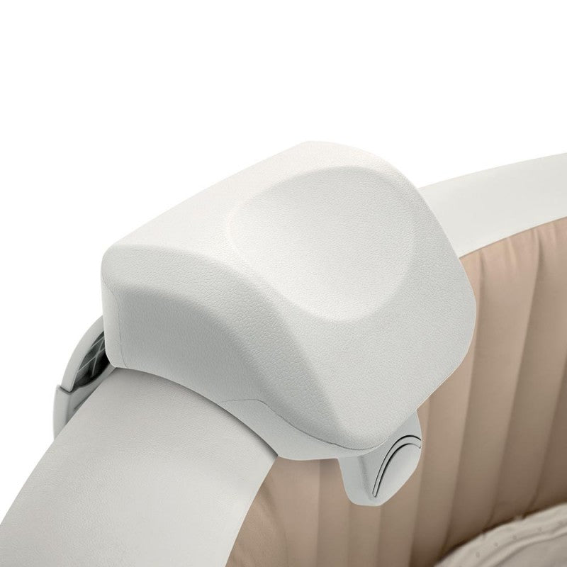Appui-tête deluxe installé sur le spa, gros plan
